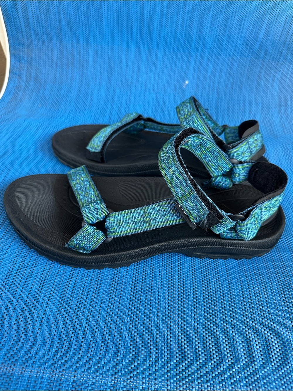 Teva Hurricane - Teal/Black Women Sandals Size 10